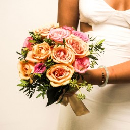 Un bouquet de mariée composé à votre convenance