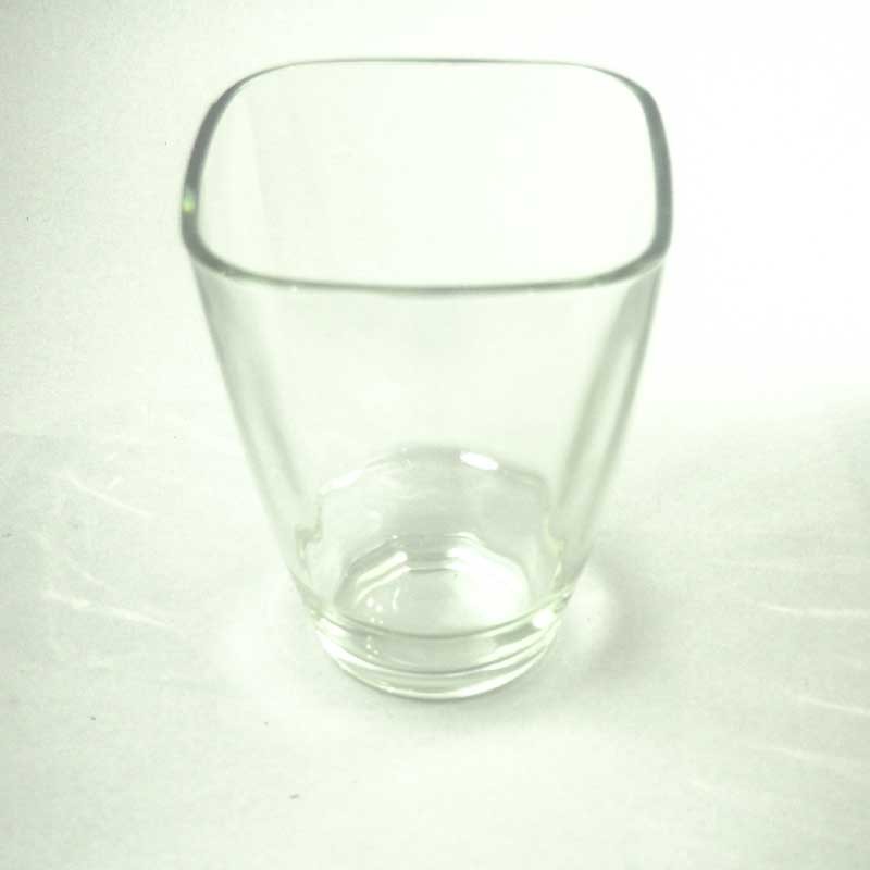 VASE EN VERRE VUE DE HAUT